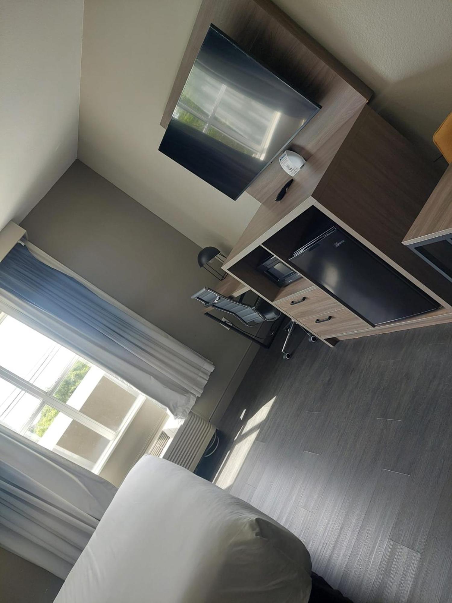 La Quinta By Wyndham Монтгомъри Екстериор снимка
